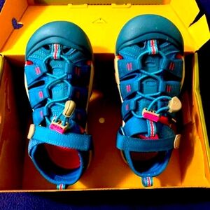 Keen Newport H2 Deep Lagoon Bright Pink Sport Sandals 💓💙